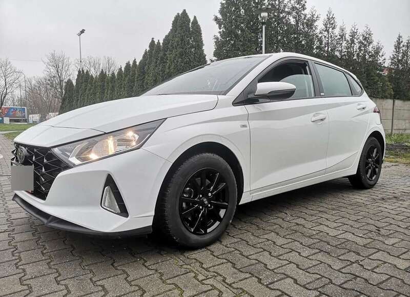 Weiß Gebraucht 2021 Hyundai i20 Select Limousine | 12.550 € (Superpreis) - Bild 1/4