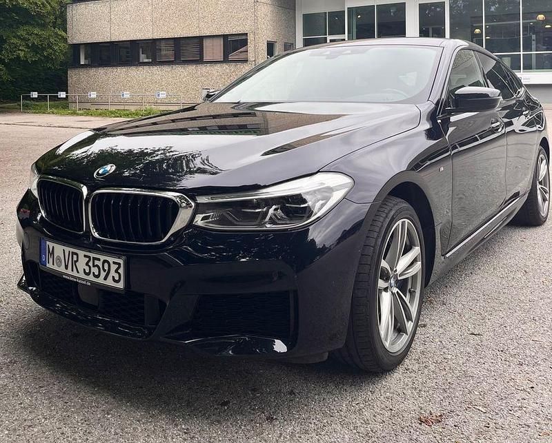 Schwarz Gebraucht 2020 BMW 630 Shadowline Coupé | 42.000 € (Fairer Preis) - Bild 1/4