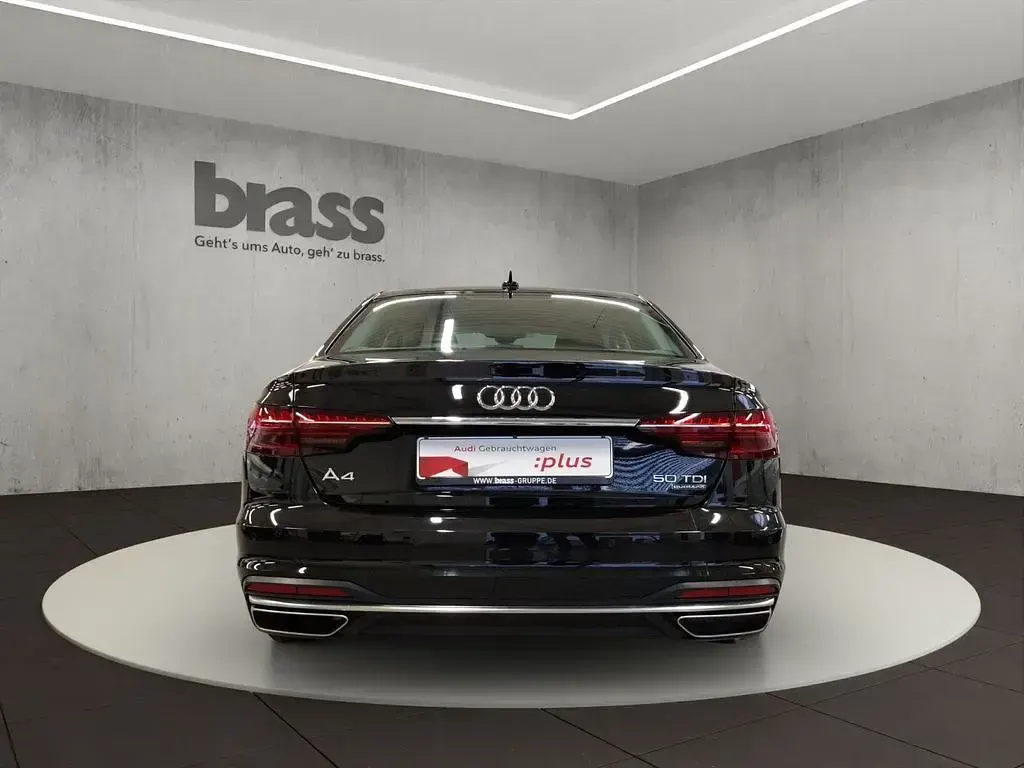 Gebraucht Audi A4 Advanced Plus 286 PS (210 kW) 2022 Mythosschwarz metallic Limousine