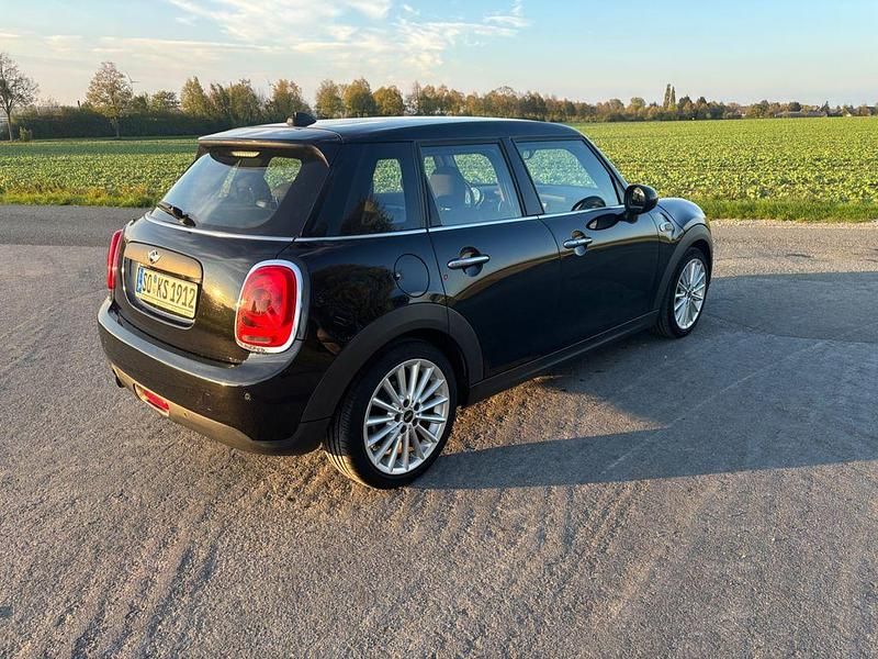 Schwarz Gebraucht 2018 Mini ONE Kleinwagen | 13.250 € (Guter Preis) - Bild 1/4