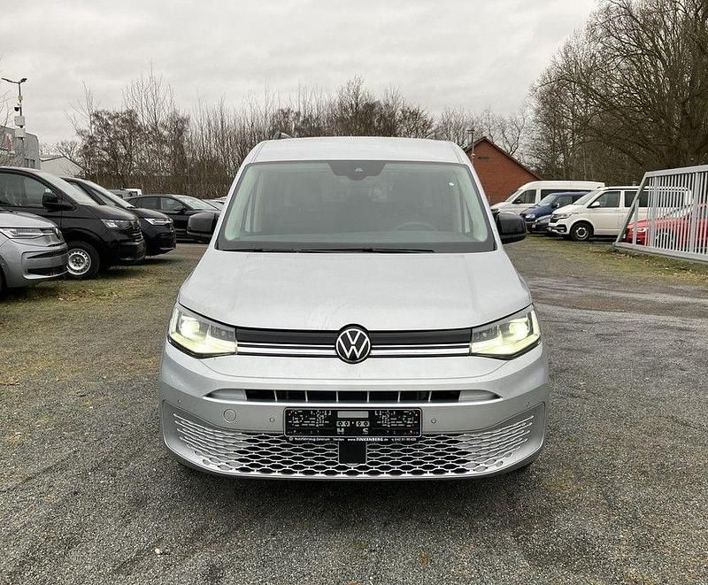 Gebraucht VW Caddy Maxi Goal 122 PS (89 kW) 2025 Silber Van / Kleinbus