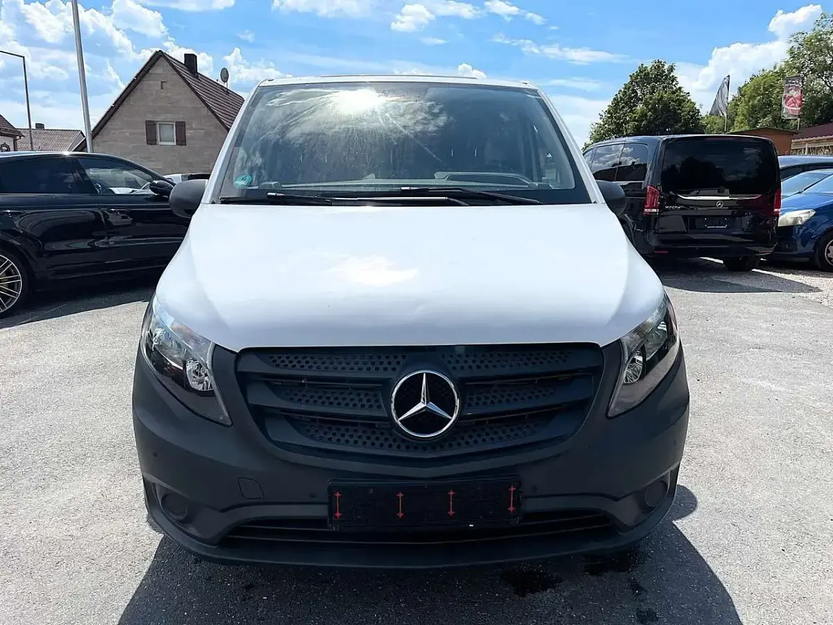 Gebraucht Mercedes Vito 114 PS (83 kW) 2016 Arktikweiss Van