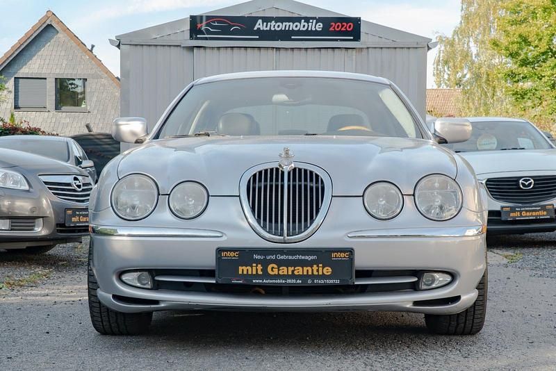 Grau Gebraucht 2001 Jaguar S-Type S Limousine | 9.599 € (Teuer) - Bild 1/4