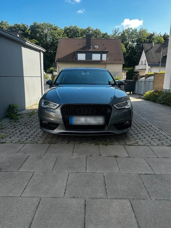 Grau Gebraucht 2013 Audi A3 Kleinwagen | 6.999 € (Guter Preis) - Bild 1/4