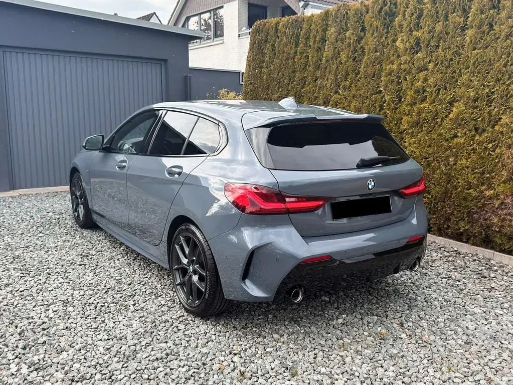 Gebraucht BMW 118 M Sport 150 PS (110 kW) 2020 Grau Kleinwagen