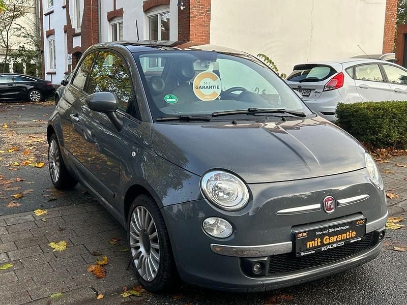 Grau Gebraucht 2015 Fiat 500 Lounge Kleinwagen | 5.999 € (Guter Preis) - Bild 1/4