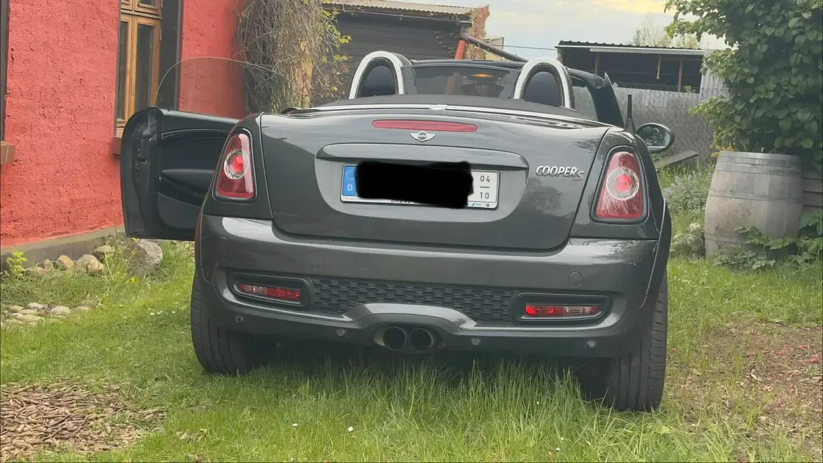 Usata Mini Cooper S Cabriolet 184 CV (135 kW) 2012 Grigio Cabrio