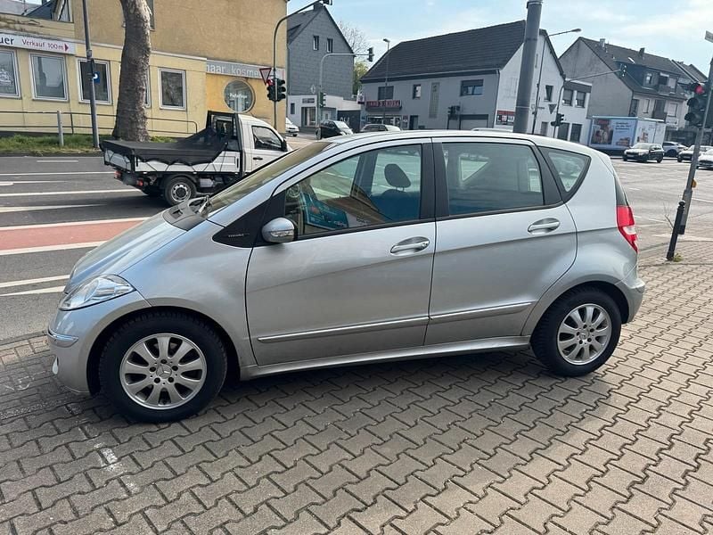Gebraucht Mercedes A170 115 PS (84 kW) 2005 Silber Kleinwagen
