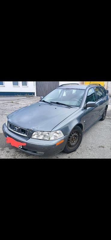 Gebraucht Volvo V40 121 PS (88 kW) 2003 Silber Kombi