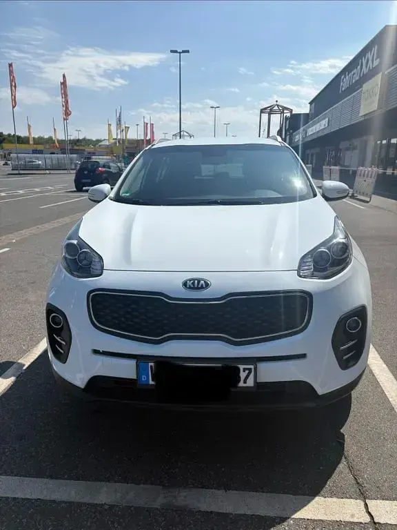 Gebraucht Kia Sportage Vision 132 PS (97 kW) 2017 Weiß SUV