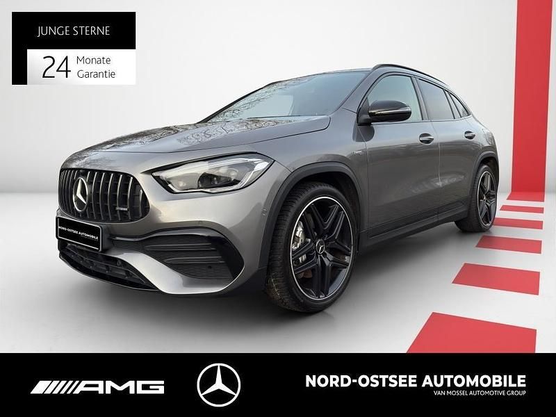 Grau Gebraucht 2020 Mercedes GLA35 AMG AMG SUV | 34.890 € (Fairer Preis) - Bild 1/4