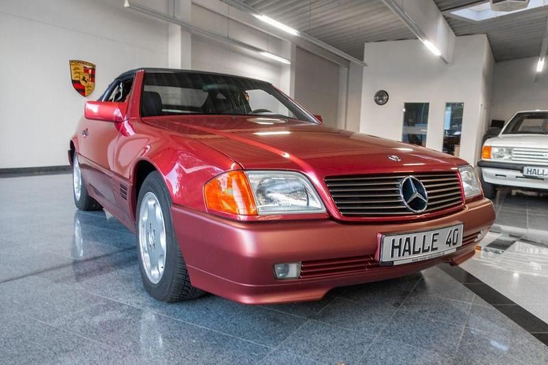 Rot Gebraucht 1992 Mercedes SL300 Cabrio | 15.900 € - Bild 1/4