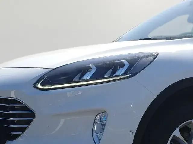 Gebraucht Ford Kuga Titanium X 224 PS (164 kW) 2022 Frostweiß SUV