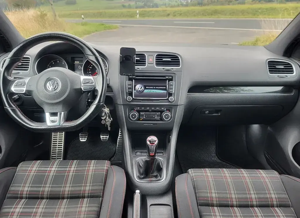 Gebraucht VW Golf VI GTI 211 PS (155 kW) 2010 Grau Kleinwagen