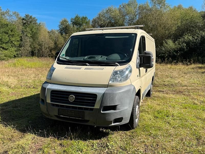 Beige Gebraucht 2009 Fiat Ducato Van | 4.690 € (Fairer Preis) - Bild 1/4