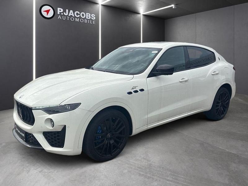 Weiß Gebraucht 2022 Maserati Levante GT SUV | 68.900 € - Bild 1/4