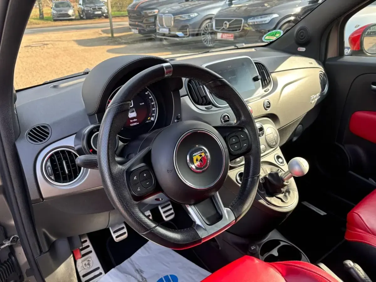 Gebraucht Abarth 595C Turismo 165 PS (121 kW) 2019 Grau Cabrio