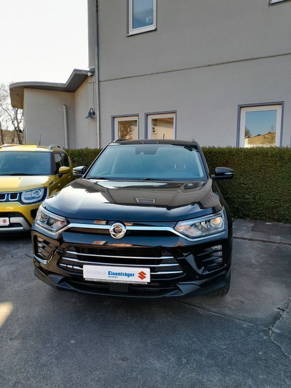 Schwarz Gebraucht 2021 Ssangyong Korando SUV | 19.500 € (Teuer) - Bild 1/4