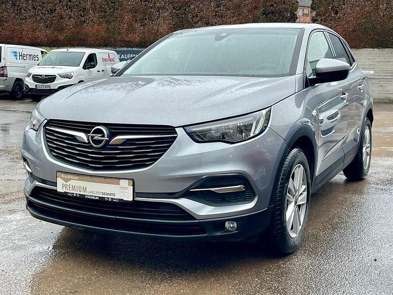 Gebraucht Opel Grandland X Edition 131 PS (96 kW) 2018 Kontrast grau/quarz silber SUV