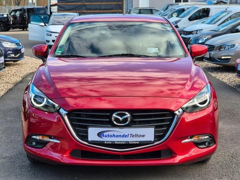 Gebraucht Mazda 3 Exclusive-Line 120 PS (88 kW) 2017 Rot Limousine