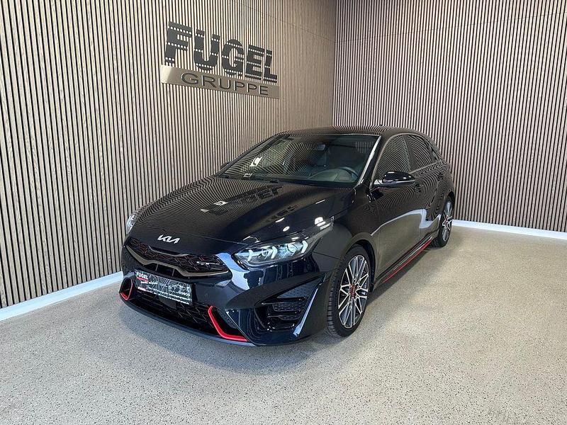 Gebraucht Kia Ceed GT GT 204 PS (150 kW) 2022 Zilinaschwarz met. Limousine