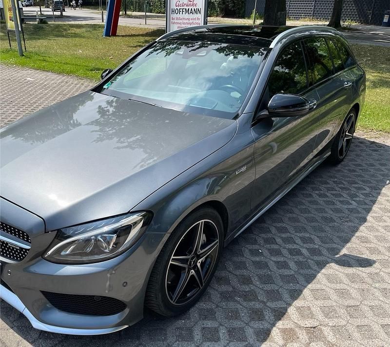 Grau Gebraucht 2017 Mercedes C43 AMG AMG Kombi | 28.500 € - Bild 1/4