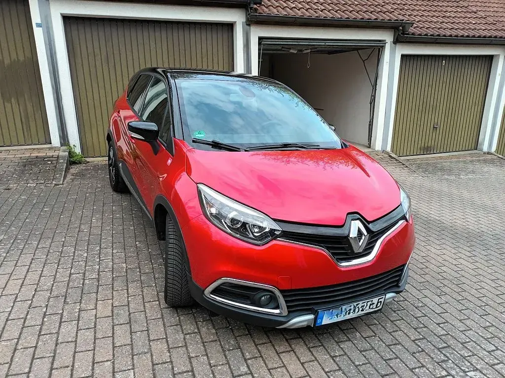 Używany Renault Captur 120 KM (88 kW) 2014 Czerwony SUV