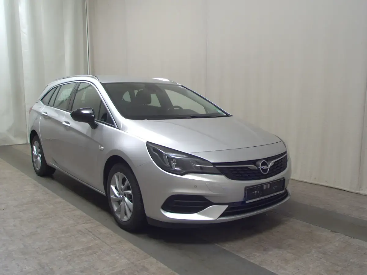 Gebraucht Opel Astra Elegance 122 PS (89 kW) 2021 Silber Kombi
