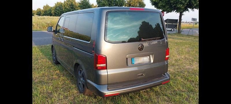 Gebraucht VW Multivan 174 PS (127 kW) 2004 Grau Van