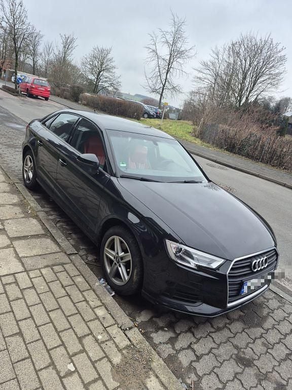 Gebraucht Audi A3 Design 116 PS (85 kW) 2020 Schwarz Limousine
