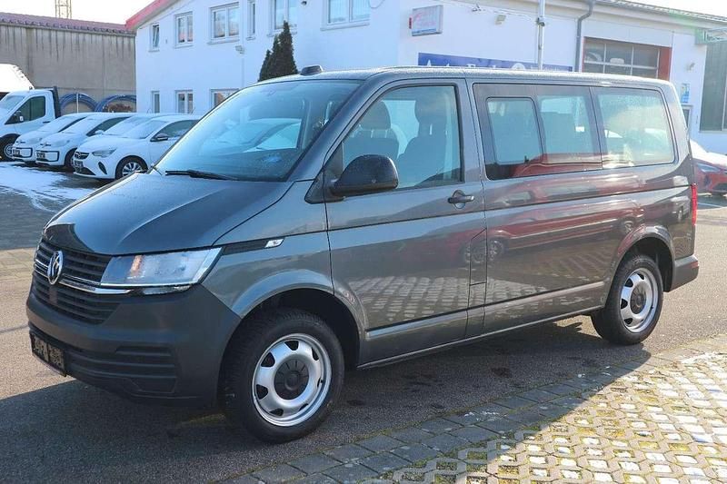 Gebraucht VW Transporter 110 PS (80 kW) 2024 Indiumgrau Van