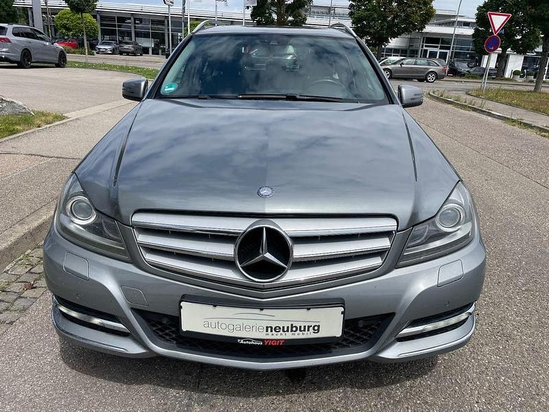 Gebraucht Mercedes C220 170 PS (125 kW) 2013 Silber Kombi