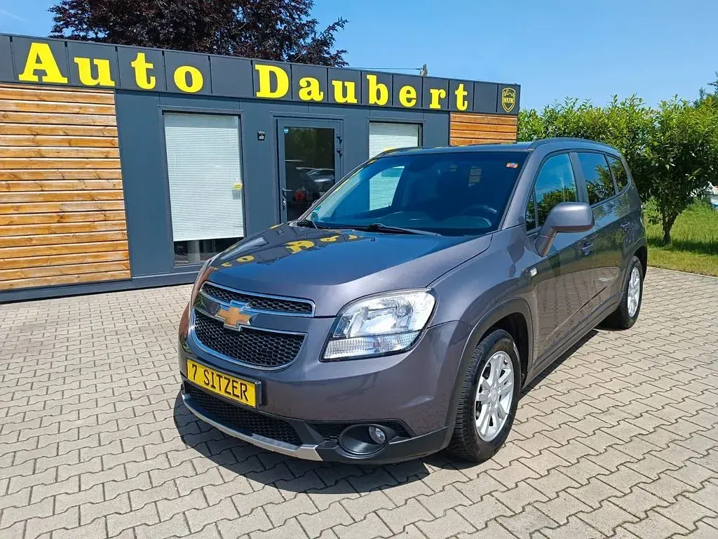 Gebraucht Chevrolet Orlando 140 PS (102 kW) 2012 Grau Van / Kleinbus