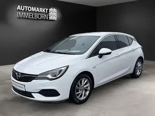 Gebraucht Opel Astra Elegance 160 PS (117 kW) 2020 Weiß Limousine