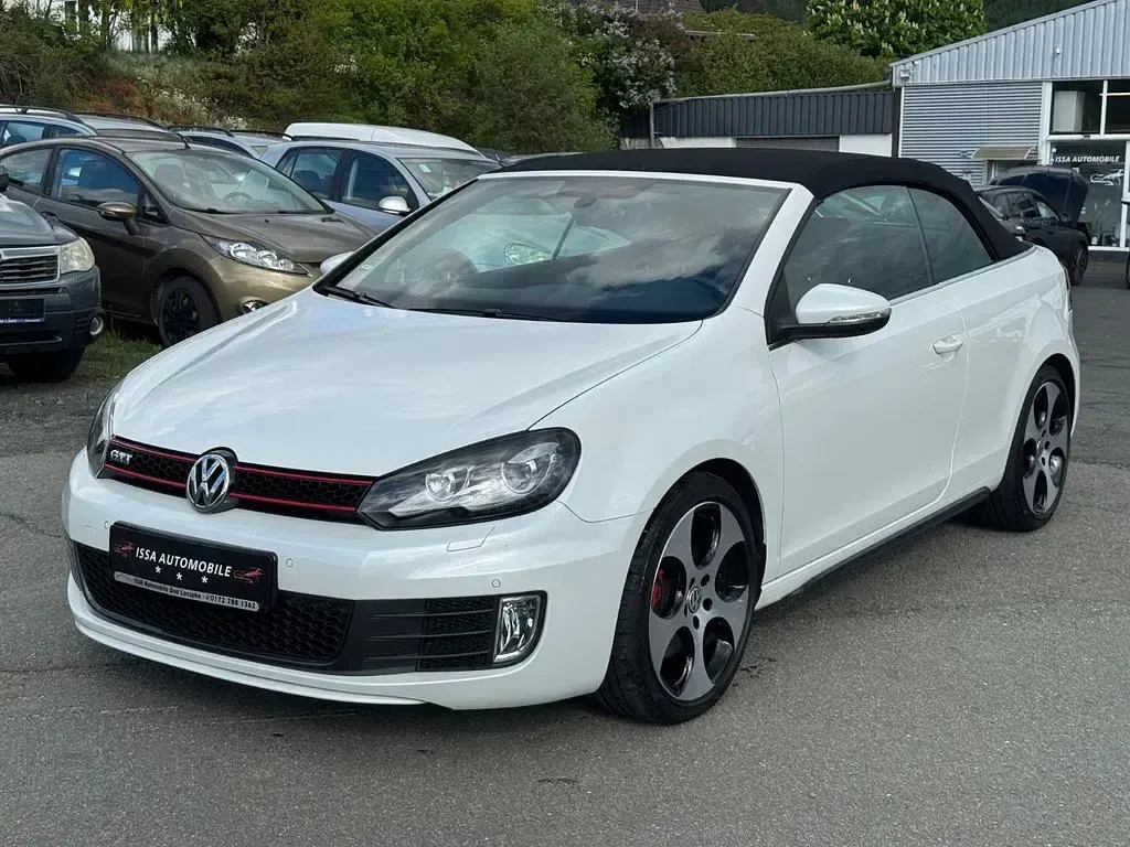 Gebraucht VW Golf Cabriolet GTI 211 PS (155 kW) 2013 Oryxweiß perlmutteffekt Cabrio