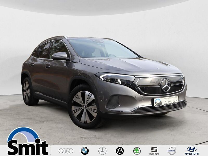 Mountaingrau met. Gebraucht 2022 Mercedes EQA250 Advanced SUV | 30.990 € (Guter Preis) - Bild 1/4