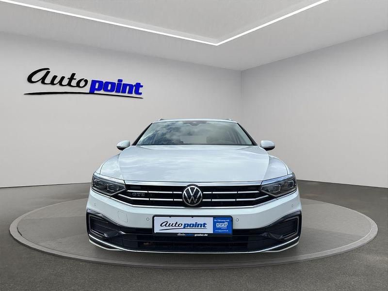 Gebraucht VW Passat GTE 218 PS (160 kW) 2021 Weiß Kombi