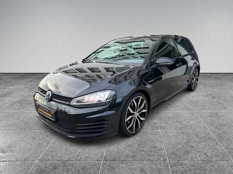 Schwarz Gebraucht 2015 VW Golf VII GTD Kombi | 11.290 € (Superpreis) - Bild 1/4