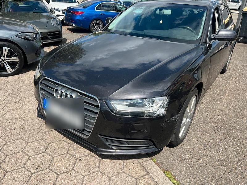 Schwarz Gebraucht 2012 Audi A4 Kombi | 6.499 € (Superpreis) - Bild 1/4