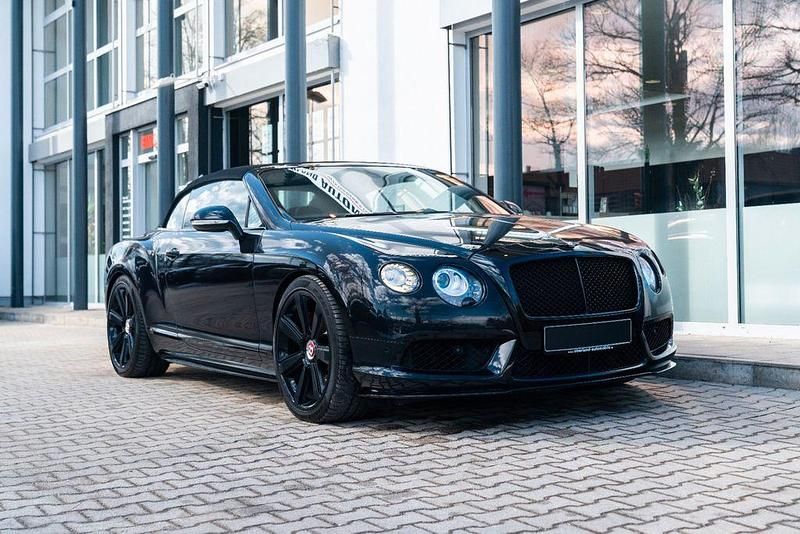 Gebraucht Bentley Continental GT Convertible 529 PS (389 kW) 2014 Schwarz Cabrio