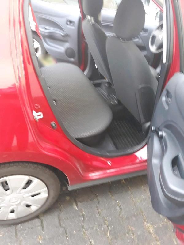 Gebraucht Mitsubishi Space Star 71 PS (52 kW) 2015 Rot Kleinwagen