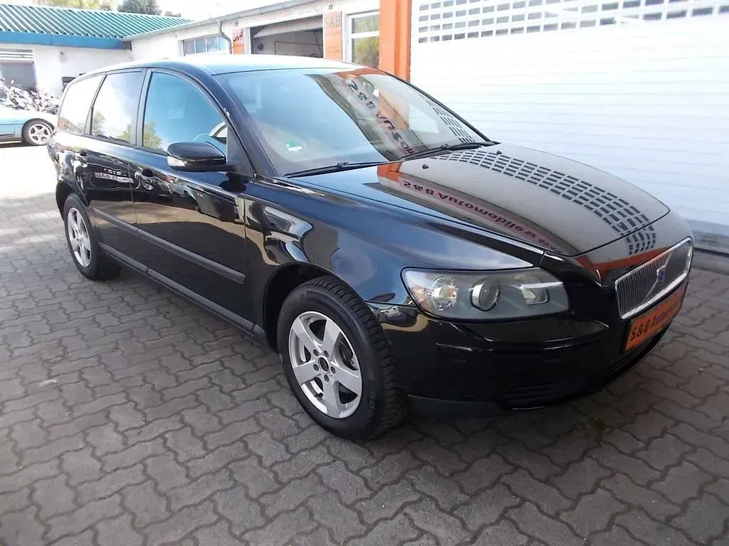 Brugt Volvo V50 125 HK (91 kW) 2004 Sort Stationcar