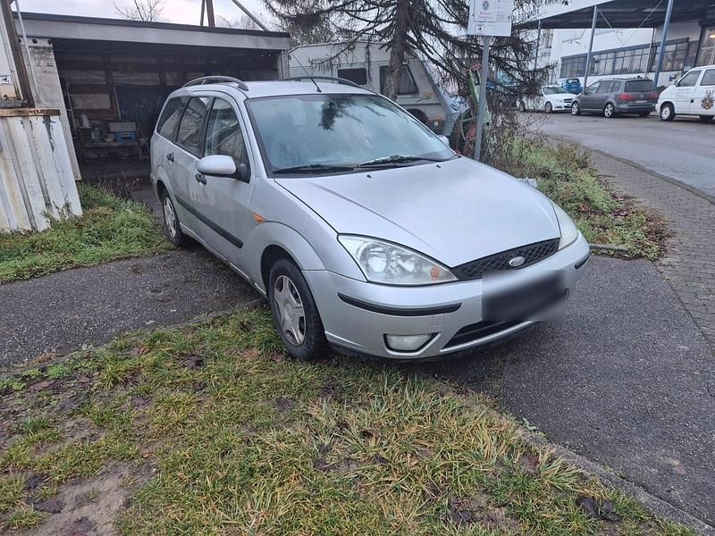 Gebraucht Ford Focus 100 PS (73 kW) 2004 Kombi