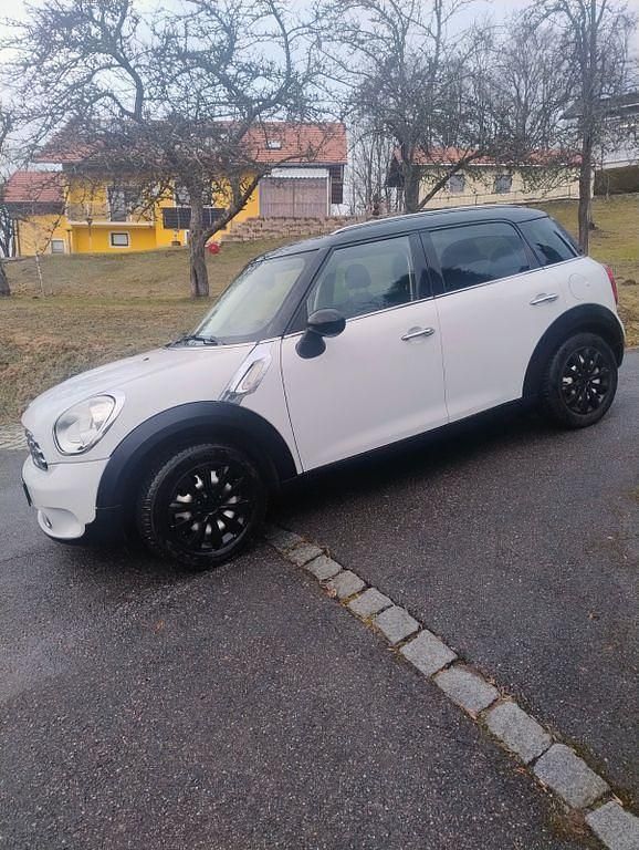Gebraucht Mini Cooper Countryman 122 PS (89 kW) 2011 Weiß SUV