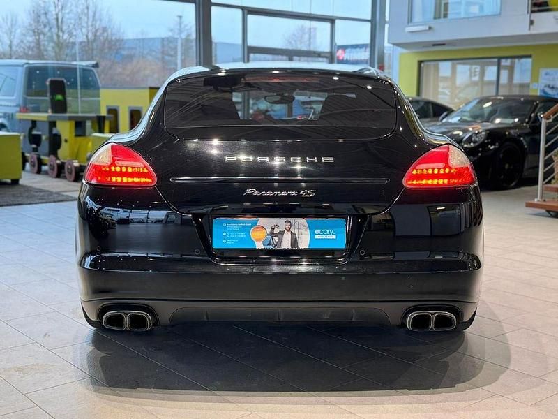 Gebraucht Porsche Panamera 4S 400 PS (294 kW) 2011 Schwarz Limousine
