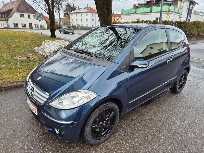 Gebraucht Mercedes A180 109 PS (80 kW) 2005 Blau Kleinwagen