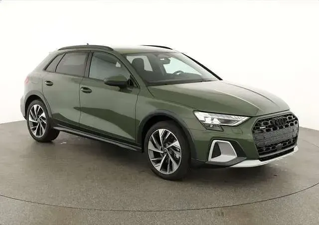 Neu Audi A3 204 PS (150 kW) 2026 Grün