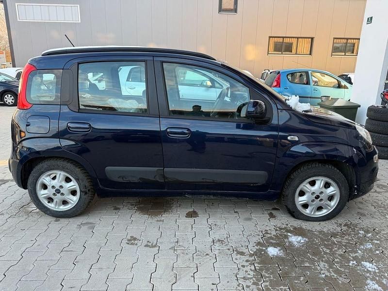 Gebraucht Fiat Panda Lounge 86 PS (63 kW) 2012 Blau Kleinwagen