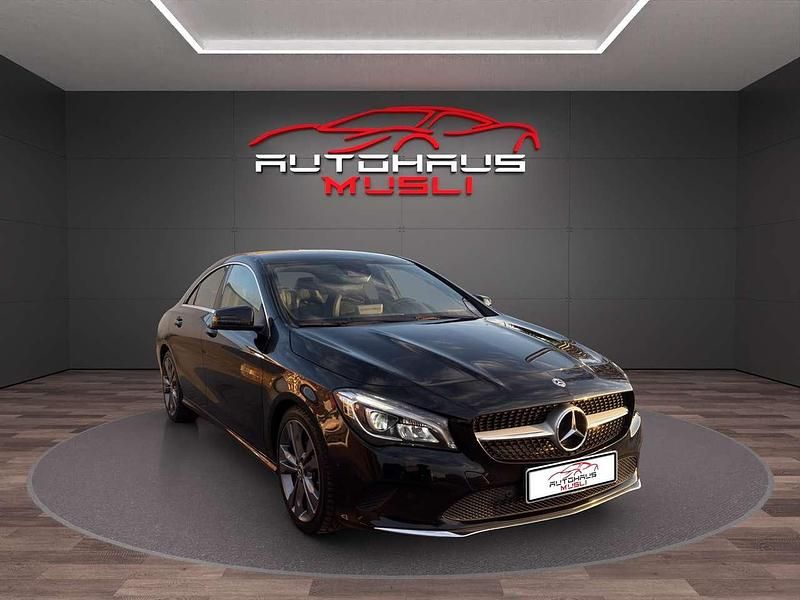 Gebraucht Mercedes CLA200 Style 136 PS (100 kW) 2018 Kosmosschwarz  metalliclack Limousine