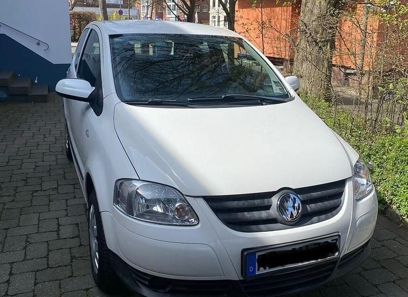 Second-hand VW Fox 54 CP (39 kW) 2008 Alb Hatchback